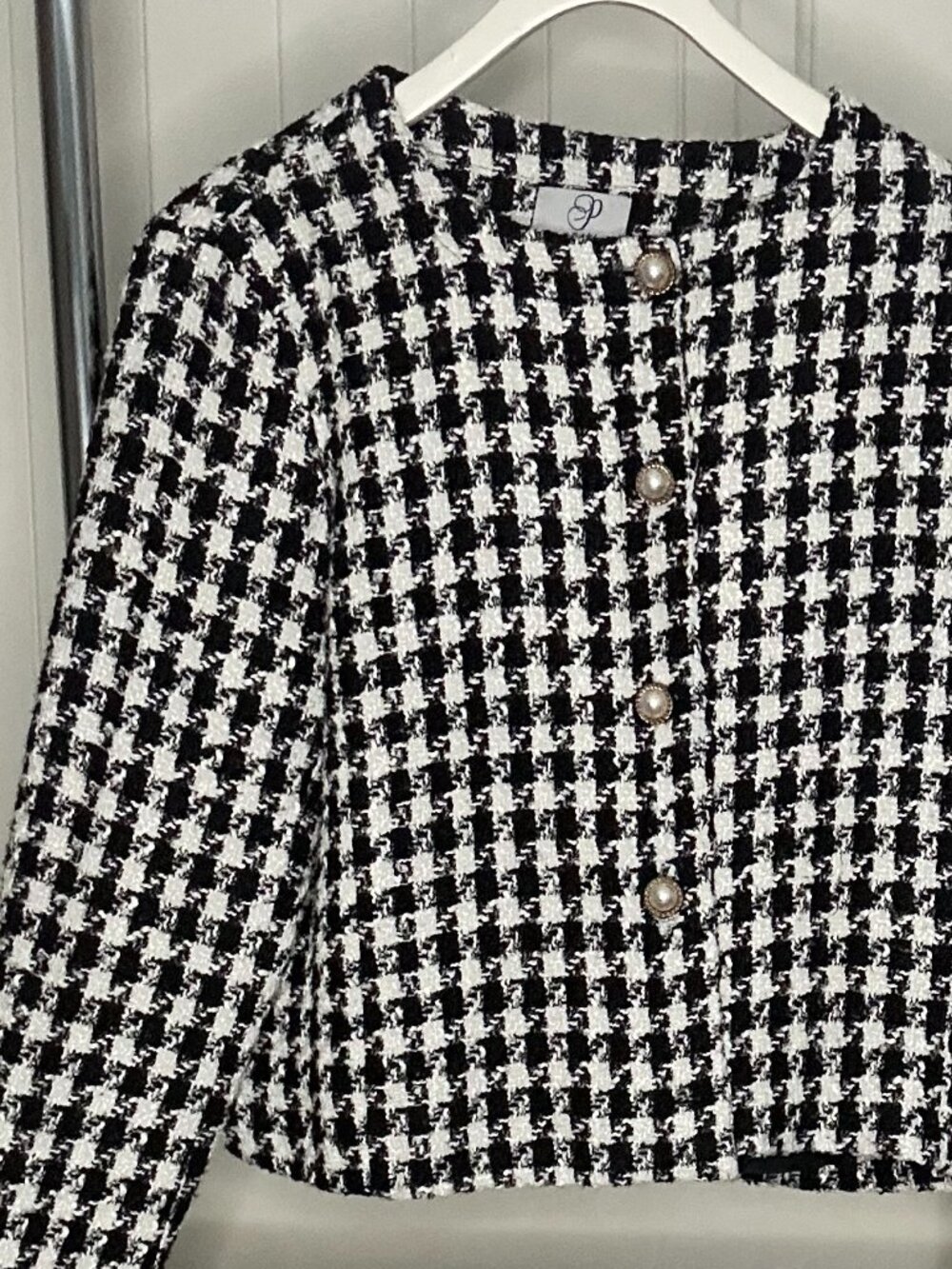 PLM black and white blazer | size medium